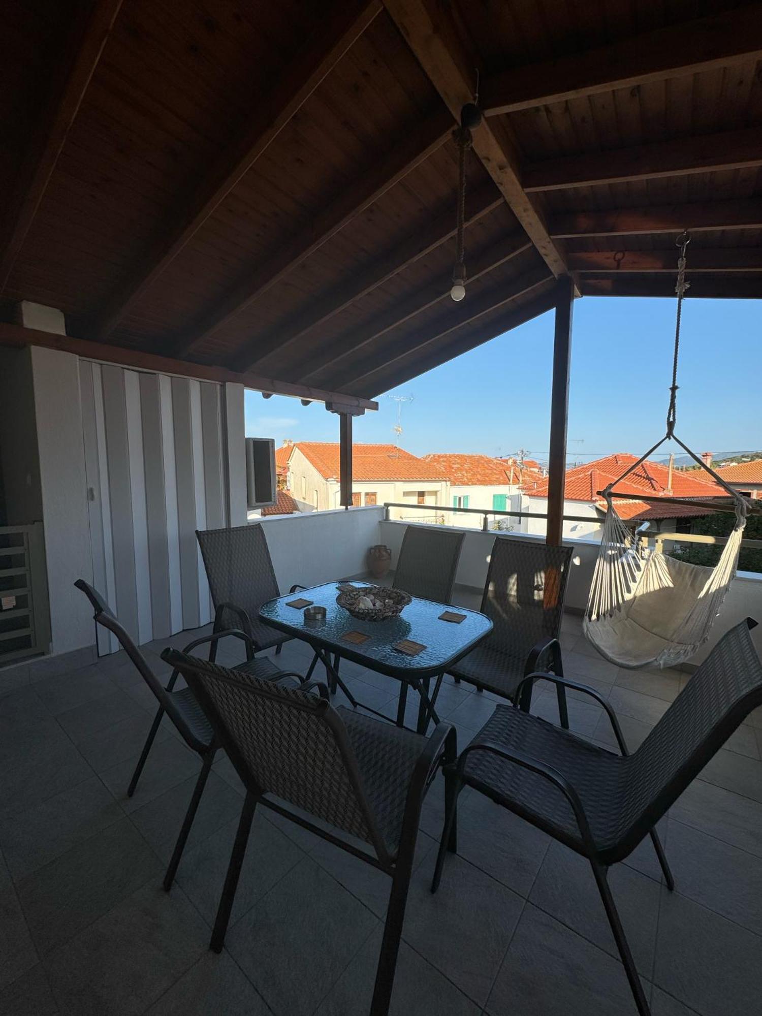 Private Modern Apartment Nea Roda Buitenkant foto